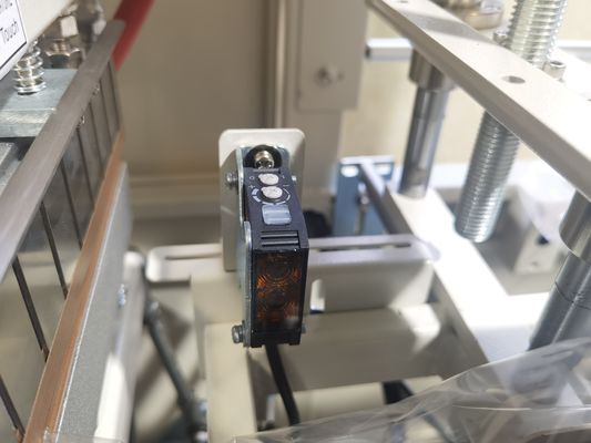 Type de film d'emballage Machine d'emballage automatique à rétrécissement pour emballage sur mesure