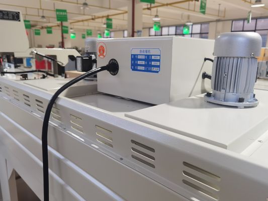 Grande machine d'emballage à pellicule thermique à rétrécissement commercial pour l'étanchéité et la découpe des sacs