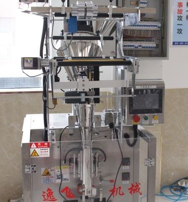 Machine d'emballage vertical en bois pour les boîtes de thé et de café dans les emballages textiles