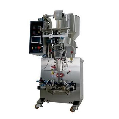 Machine d'emballage de collations en plastique à sac triangulaire vertical pour l'emballage automatique de granulés alimentaires