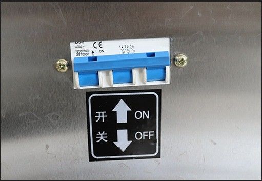 Machine d'emballage sous vide semi-automatique pour les nouilles et les emballages de riz végétaux