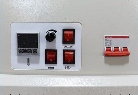 Facile à utiliser BS4525 Machine automatique de conditionnement de la chaleur en PVC POF à l'aide d'un tunnel thermique pour les bols