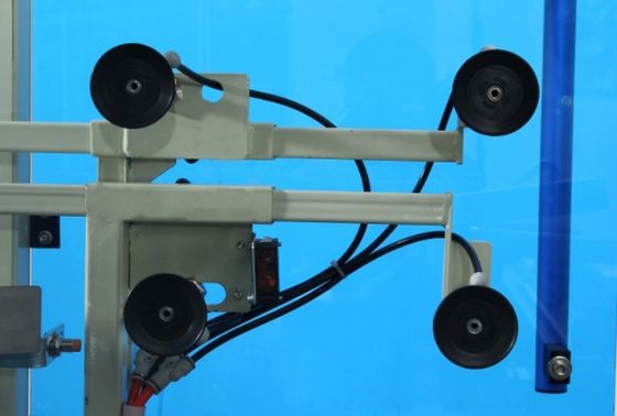 Machine électrique pour l'érection de cartons pour un fonctionnement stable et dans le processus d'emballage