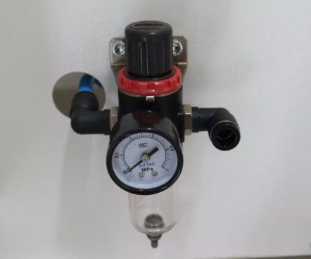 Machine automatique pour le moulage de carton pliant en boîtes ondulées pour les hôtels Capacité 600 kg