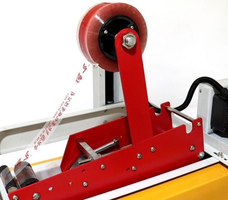 High Sealing Efficiency YF Semi-automatique de bande adhésive boîte de carton de type croisé d'étanchéité machine d'emballage