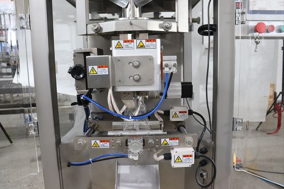 Machine d'emballage de noix de 350 kg avec sac de scellage à trois côtés et forme de scellage thermique