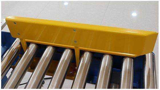 Four Side Tape Box Carton Case Corner Edge Sealing Machine avec une largeur de scellement de 180 à 500 mm