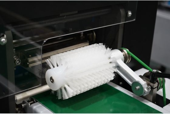 Matériau d'emballage Machine d'emballage automatique de papier pour les petits gâteaux