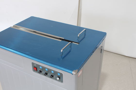 Machine à attacher des boîtes en carton semi-automatique avec double moteur et pièces de rechange