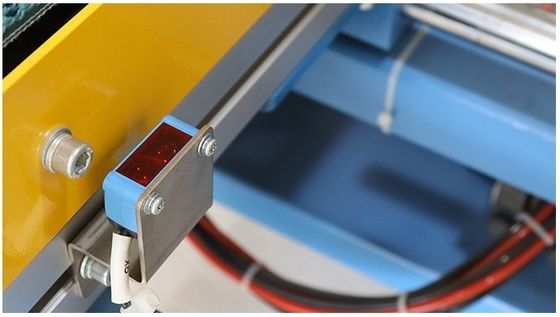 48/60/72mm taille du ruban carton machine d'étanchéité de coin de boîte pour 500 KG efficacité d'emballage