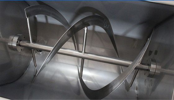 Machine de remplissage de beurre pour corps fouetté avec emballage en plastique et tête unique