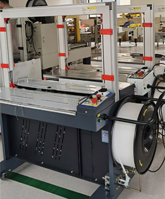 Machine de fixation automatique complète pour une vitesse de fixation rapide de 2,5 / s et de film d'emballage