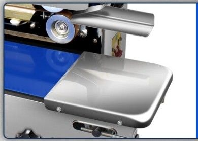 Étancheur à bande chauffante pour sacs alimentaires avec impression horizontale continue et poids de la machine de 21 kg
