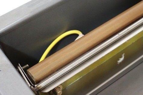 Emballez efficacement vos produits avec la machine à vide à chambre unique commerciale DZ-600