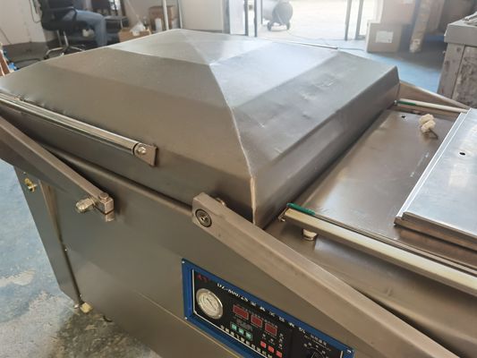 140x75x94cm Machine d'emballage sous vide à double chambre pour les aliments Viande crevettes Produits de mer