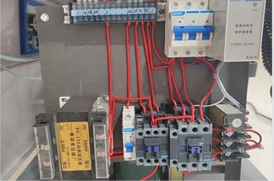 140x75x94cm Machine d'emballage sous vide à double chambre pour les aliments Viande crevettes Produits de mer