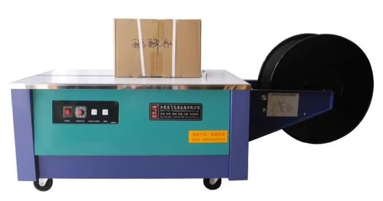 Matériau d'emballage en papier Machine à bandes de serrage semi-automatique pour un fonctionnement facile