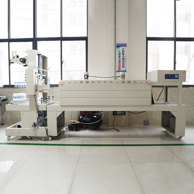 750 50 mm Hauteur de la table de travail Semi-automatique PET bouteille Rétrécissement machine d'emballage pour les bouteilles d'eau