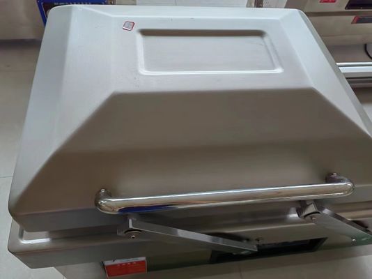 Machine de scellage à double chambre à vide pour emballage d'aliments à base de matériaux