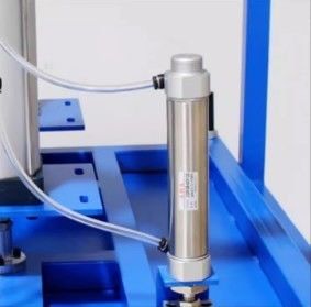 220V/50HZ Matériau d'emballage en plastique Machine d'emballage sous vide pour les vêtements Couche de lit