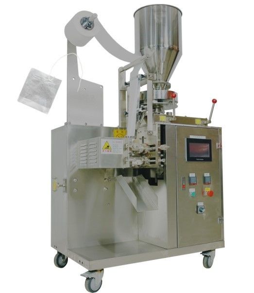 Machine d'emballage vertical en bois pour les boîtes de thé et de café dans les emballages textiles